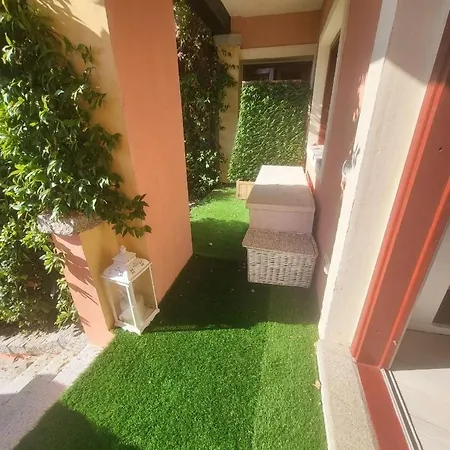 Swimming Pool & Access Apartamento