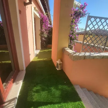 Swimming Pool & Access * Golfo Aranci